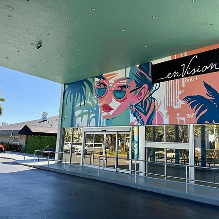 Envision Hotel Miami International Airport Medley Exterior photo