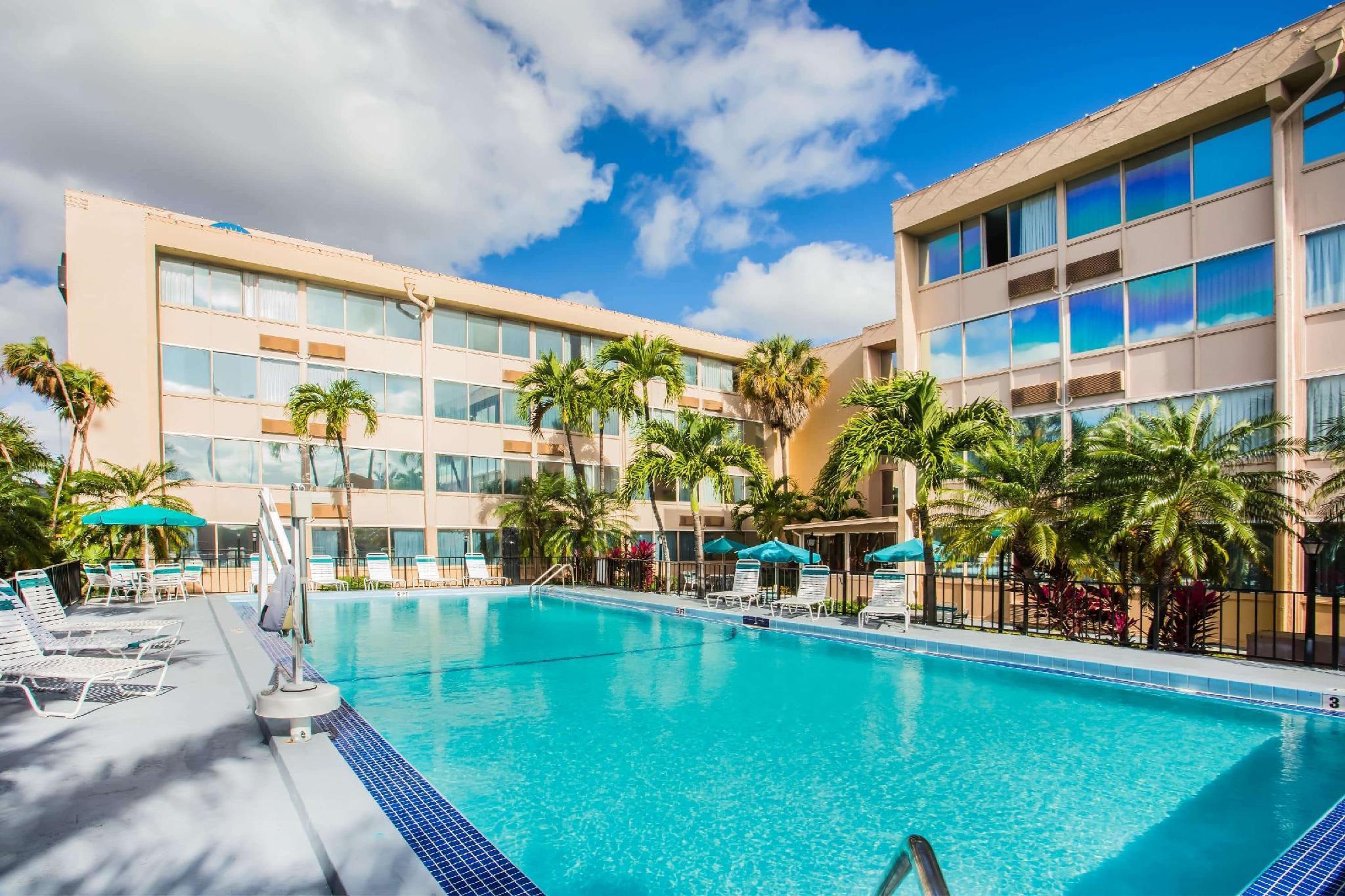 Envision Hotel Miami International Airport Medley Exterior photo